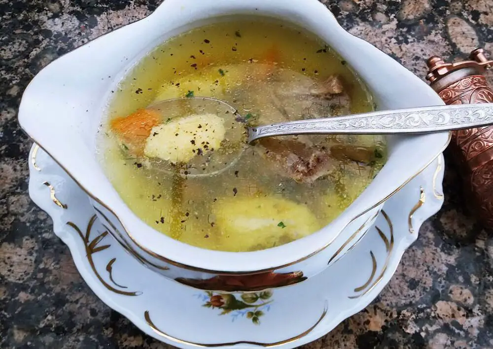 Odličan recept za juneću supu sa knedlama