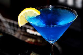 RECEPT ZA KOKTEL BLUE FROG