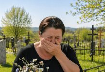 Na groblju sam tražila njegovu „pokojnu“ ženu, a našla istinu koja je sahranila naš brak Na groblju sam tražila njegovu „pokojnu“ ženu, a našla istinu koja je sahranila naš brak - featured image