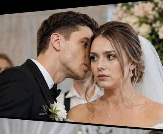 Na dan vjenčanja, stojeći pred oltarom, mladoženja se nagnuo prema meni i šapnuo: “Tvoja porodica je bankrotirala. Ne trebam te sada. ” Ali nije očekivao da ću se mirno nasmijati, uzeti mikrofon i izgovoriti samo dvije riječi – nakon čega se svim gostima digla kosa na glavi… 😲😲😲 Na dan vjenčanja, stojeći pred oltarom, mladoženja se nagnuo prema meni i šapnuo: “Tvoja porodica je bankrotirala. Ne trebam te sada. ” Ali nije očekivao da ću se mirno nasmijati, uzeti mikrofon i izgovoriti samo dvije riječi – nakon čega se svim gostima digla kosa na glavi… 😲😲😲 - featured image