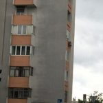 Fotografija ove stambene zgrade iz Splita obišla je celi Balkan, a sve zbog sulude ideje jednog stanara Fotografija ove stambene zgrade iz Splita obišla je celi Balkan, a sve zbog sulude ideje jednog stanara - featured image