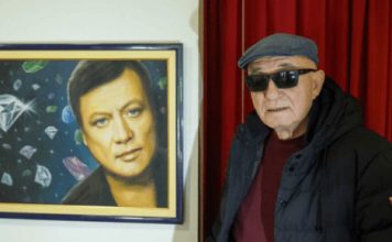 “Halid Bešlić nije razgovarao sa ova 3 čoveka”: Vozač preminulog pevača otkrio istinu o kome se radi bit ćete i više nego iznenađeni, prevarili ga na gnusan način više pročitajte u komentaru “Halid Bešlić nije razgovarao sa ova 3 čoveka”: Vozač preminulog pevača otkrio istinu o kome se radi bit ćete i više nego iznenađeni, prevarili ga na gnusan način više pročitajte u komentaru - featured image