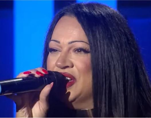 OTKRILA MRAČNU STRANU ČUVENOG TAKMIČENJA Pevačica iz “Nikad nije kasno”, došla na kasting, pa se šokirala ponudom: “Rekla sam samo, ne hvala” - featured image