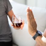 NEUROLOG UP0Z0RAVA SVE! 0vo piće nikako nemojte piti tokom ljeta, razara srce i loše utiče na mozak NEUROLOG UP0Z0RAVA SVE! 0vo piće nikako nemojte piti tokom ljeta, razara srce i loše utiče na mozak - featured image