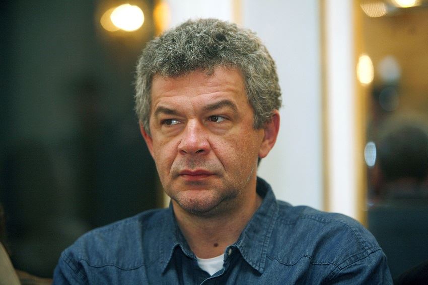 Evo kako su Vera Matović i Šeki Turković “pomogli” Glogovcu da postane čuveni glumac: Skoro niko ovo ne zna o Nebojši - featured image Evo kako su Vera Matović i Šeki Turković “pomogli” Glogovcu da postane čuveni glumac: Skoro niko ovo ne zna o Nebojši - featured image