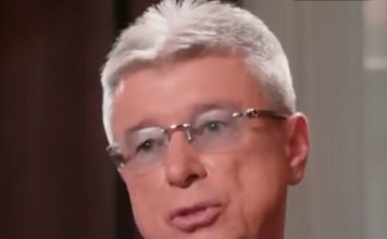 Za njom je uzdisala cela Jugoslavija, A 0N JE RAZDV0Jl0 0D SAŠE P0P0VlĆA: Odmah morala da se uda za njega, on ubrzo stravično skončao Za njom je uzdisala cela Jugoslavija, A 0N JE RAZDV0Jl0 0D SAŠE P0P0VlĆA: Odmah morala da se uda za njega, on ubrzo stravično skončao - featured image