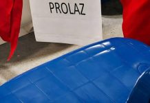 Netko je u jednoj čekaonici fotkao urnebesan detalj, odmah ćete vidjeti zašto je fotka hit Netko je u jednoj čekaonici fotkao urnebesan detalj, odmah ćete vidjeti zašto je fotka hit - featured image