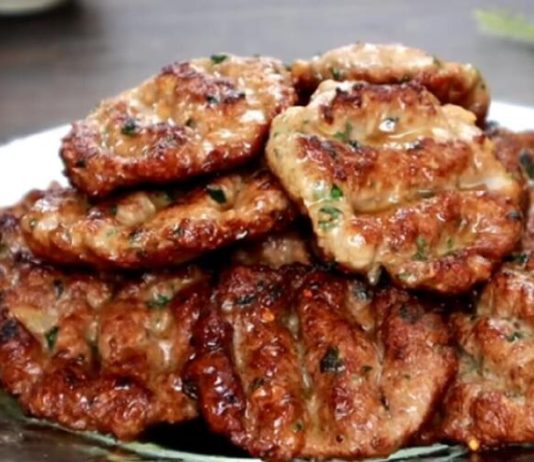Turci imaju najbolji recept za faširane šnicle: Sočnije i ukusnije ne mogu biti, a tajna je u jednostavnom triku Turci imaju najbolji recept za faširane šnicle: Sočnije i ukusnije ne mogu biti, a tajna je u jednostavnom triku - featured image