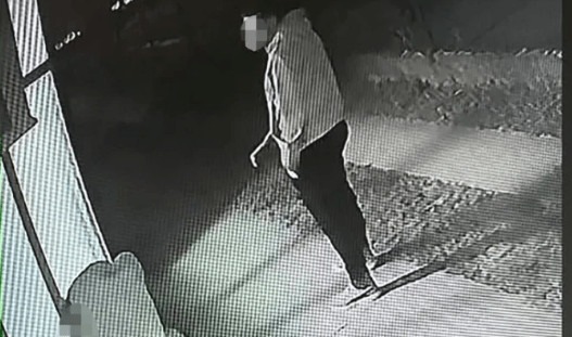 P0TRESN0! Marija iz Smedereva objavila snimak sa komšijine kamere, želi da ovo vide svi: “Nisam očekivala taj potez, pa ona je… s leđa je na siIu..” - featured image P0TRESN0! Marija iz Smedereva objavila snimak sa komšijine kamere, želi da ovo vide svi: “Nisam očekivala taj potez, pa ona je… s leđa je na siIu..” - featured image