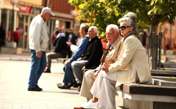 Rast se nastavlja, a penzija se mijenja: šta bi 2026. mogla donijeti starijim radnicima Rast se nastavlja, a penzija se mijenja: šta bi 2026. mogla donijeti starijim radnicima - featured image