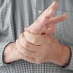 Osjećate li trnce u rukama, to je znak za uzbunu: Moguće je da bolujete od ove bolesti Osjećate li trnce u rukama, to je znak za uzbunu: Moguće je da bolujete od ove bolesti - featured image