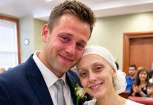 OŽENIO SAM SVOJU SMRTNO BOLESNU PRVU LJUBAV KAKO BIH JOJ ISPUNIO POSLJEDNJU ŽELJU — NO NAKON POGREBA NEPOZNATA ŽENA STAVILA MI JE OMOTNICU U RUKU, A ISTINA U NJOJ SRUŠILA JE SVE ŠTO SAM TRIDESET GODINA VJEROVAO O NAŠEM RASTANKU OŽENIO SAM SVOJU SMRTNO BOLESNU PRVU LJUBAV KAKO BIH JOJ ISPUNIO POSLJEDNJU ŽELJU — NO NAKON POGREBA NEPOZNATA ŽENA STAVILA MI JE OMOTNICU U RUKU, A ISTINA U NJOJ SRUŠILA JE SVE ŠTO SAM TRIDESET GODINA VJEROVAO O NAŠEM RASTANKU - featured image