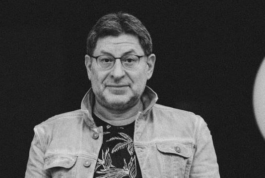 Tri navike koje mogu promijeniti starost: šta savjetuje Mihail Labkovski kada je riječ o samoći i kvalitetu života Tri navike koje mogu promijeniti starost: šta savjetuje Mihail Labkovski kada je riječ o samoći i kvalitetu života - featured image