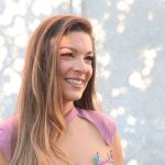 Voditeljku godinama gledamo na malim ekranima, a evo u kom se FILMU POJAVILA sa 23 godine – MNOGI DO DANAS NISU ZNALI! Voditeljku godinama gledamo na malim ekranima, a evo u kom se FILMU POJAVILA sa 23 godine – MNOGI DO DANAS NISU ZNALI! - featured image