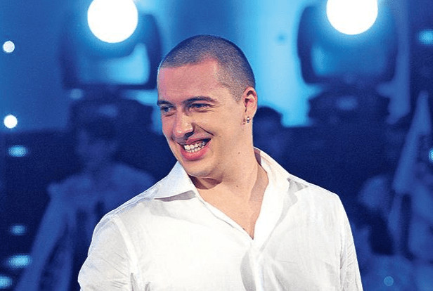 SPAVA0 SAM SA UDATIM ŽENAMA” Amar Gile bez dlake na jeziku: KAD čujete s kojom Našom POPULARNOM PJEVAČICOM JE BIO zgrozit ćete se.. - featured image