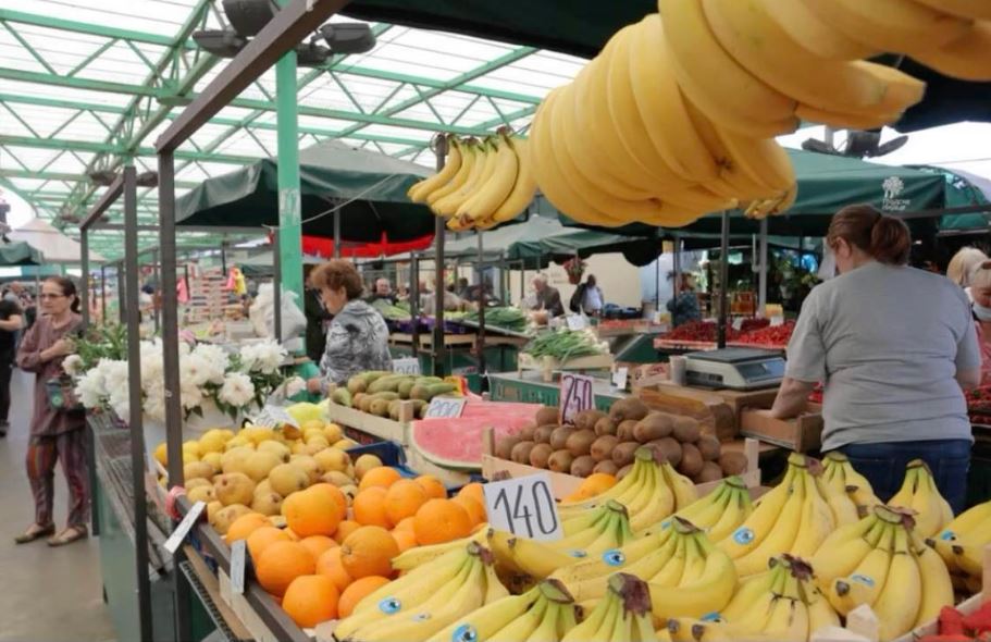 OVO JE LISTA NAJOPASNIJEG VOĆA I POVRĆA NA PIJACI: Nikako ga ne kupujte – UGROŽAVA zdravlje i u malim količinama - featured image