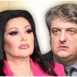 DRAGANA MIRKOVIĆ POSETILA TONIJEVO RODNO MESTO Nakon što je javno izvređao i nazvao folirantom ,ona spakovala kofere i otišla..Ali pogledajte šta mu je priredila kakve su slike osvanule PAMTIT će je cijeli život…BALAKAN u šoku DRAGANA MIRKOVIĆ POSETILA TONIJEVO RODNO MESTO Nakon što je javno izvređao i nazvao folirantom ,ona spakovala kofere i otišla..Ali pogledajte šta mu je priredila kakve su slike osvanule PAMTIT će je cijeli život…BALAKAN u šoku - featured image