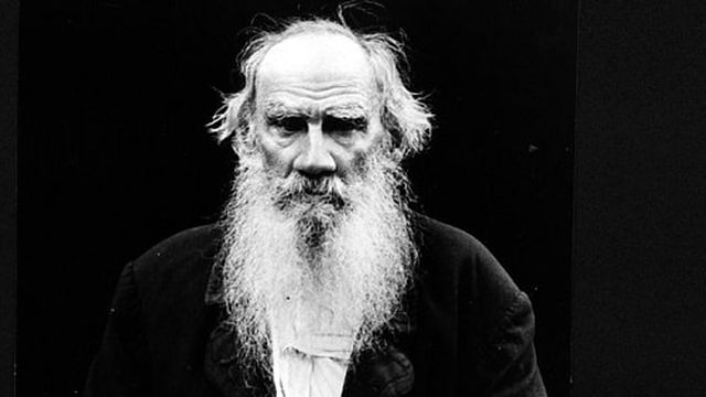 KADA VAS IZDAJU, POVRIJEDE I RAZOČARAJU – URADITE OVO: 3 najbolja savjeta dao je Lav Tolstoj - featured image KADA VAS IZDAJU, POVRIJEDE I RAZOČARAJU – URADITE OVO: 3 najbolja savjeta dao je Lav Tolstoj - featured image