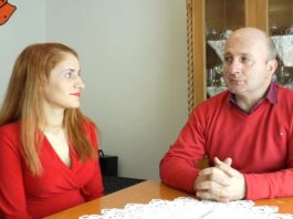 Profesor iz Ivanjice primio nepoznatu Albanku u kuću: Prvi put je video u životu, nije ni slutio šta će mu prirediti Profesor iz Ivanjice primio nepoznatu Albanku u kuću: Prvi put je video u životu, nije ni slutio šta će mu prirediti - featured image