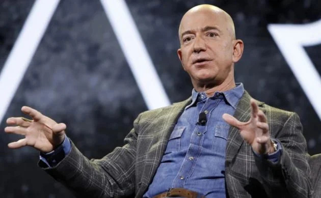 NE KUPUJTE SADA KOLA, TELEVIZORE I FRIŽIDERE: Pravite zalihe, čuvajte keš! Bezos upozorio na katastrofu koja sledi! - featured image
