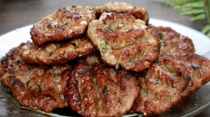 Evo kako Turci prave faširane šnicle: Ne dodaju ni jaja ni prezle, a ukusnije sigurno niste probali - featured image