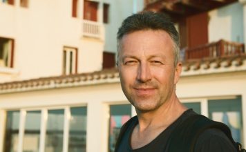 Švalera ćete odmah prepoznati na prvi pogled: Svaki ženskaroš ima ovih 5 ključnih osobina Švalera ćete odmah prepoznati na prvi pogled: Svaki ženskaroš ima ovih 5 ključnih osobina - featured image