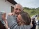 Prodao posljednju zemlju da školuje kćerku, a jedanaest godina kasnije cijelo selo svjedočilo njegovoj najvećoj nagradi Prodao posljednju zemlju da školuje kćerku, a jedanaest godina kasnije cijelo selo svjedočilo njegovoj najvećoj nagradi - featured image